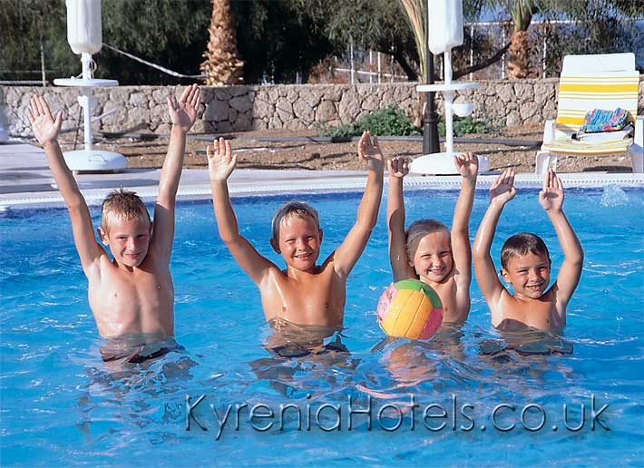 Acapulco Hotel Children Playing