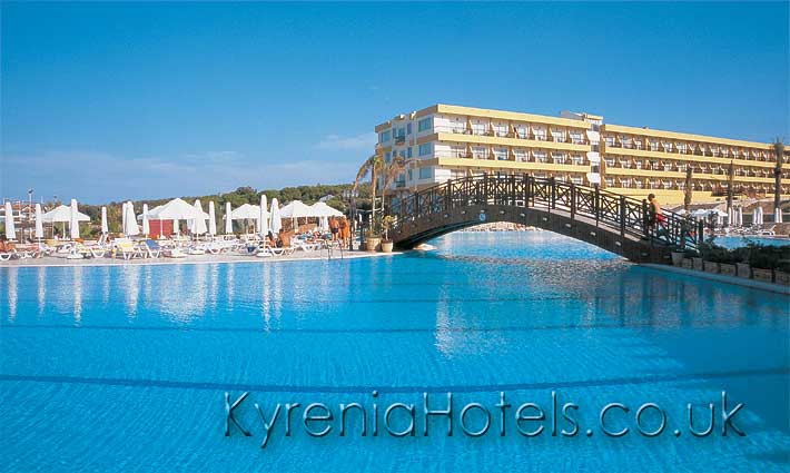 Acapulco Hotel Swimming Pool