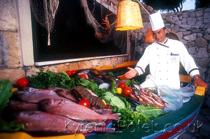 Jasmine Court Hotel Babacakka Fish Tavern