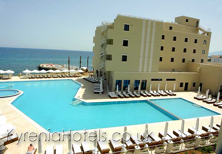 Vouni Palace Hotel Swimming Pool - Vouni Palace Hotel Kyrenia ...